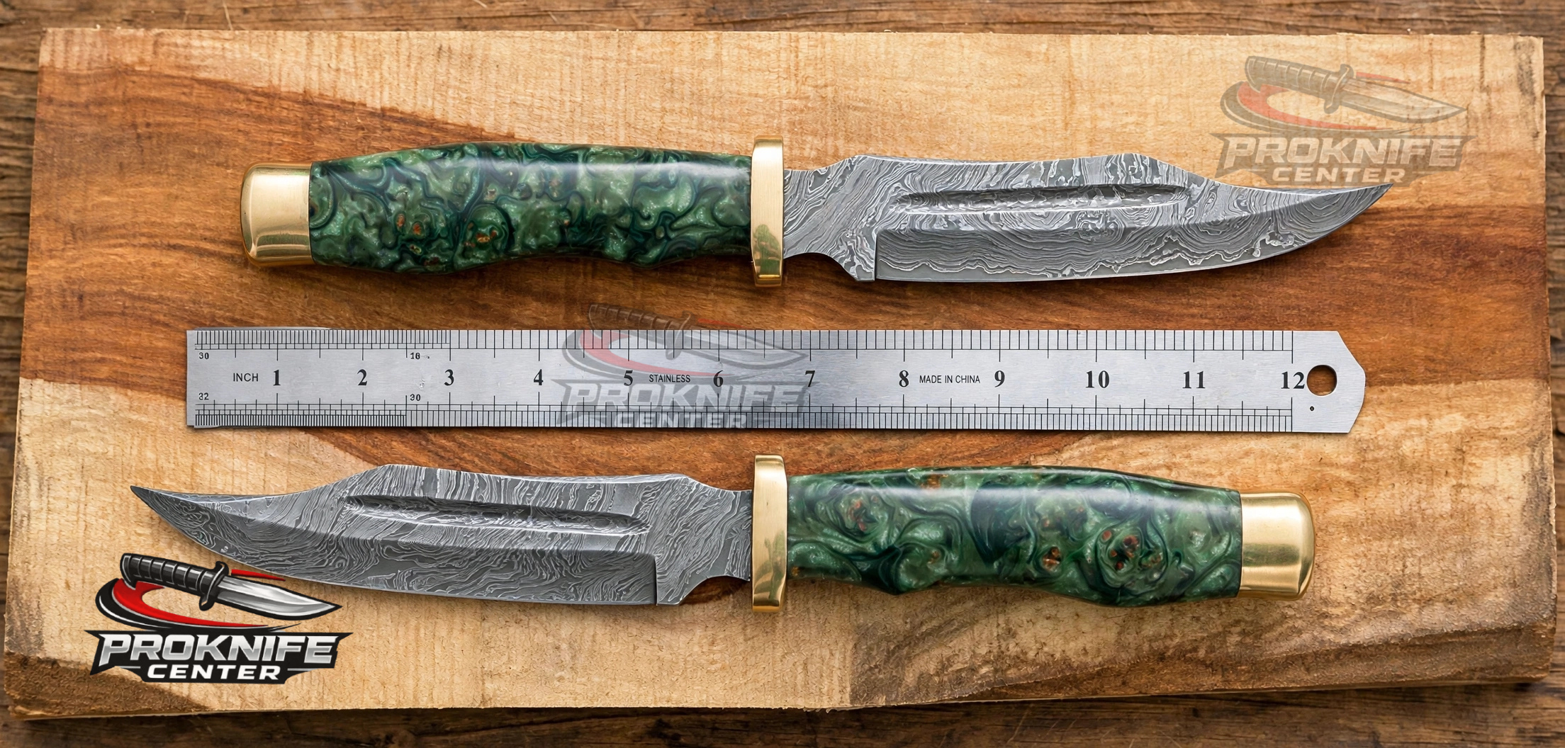 Handmade Damascus Bowie Hunting Knife – Green Resin Handle with Brass Bolster & Pommel - Image 2